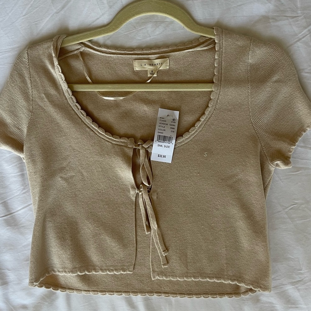 LA hearts size small blouse